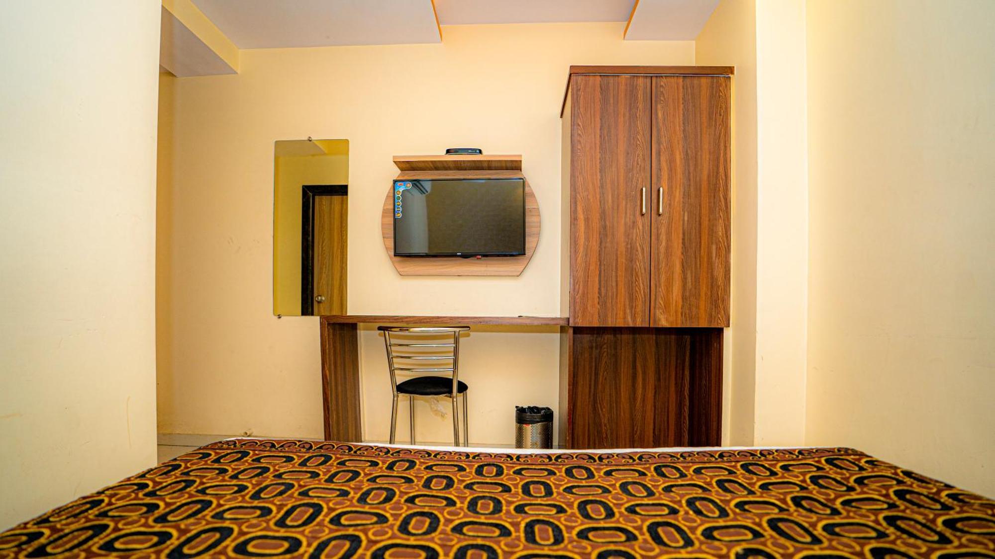 Hotel Hill Park Мумбаї Екстер'єр фото